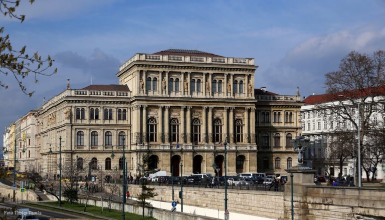 Budapest_Academy.jpg