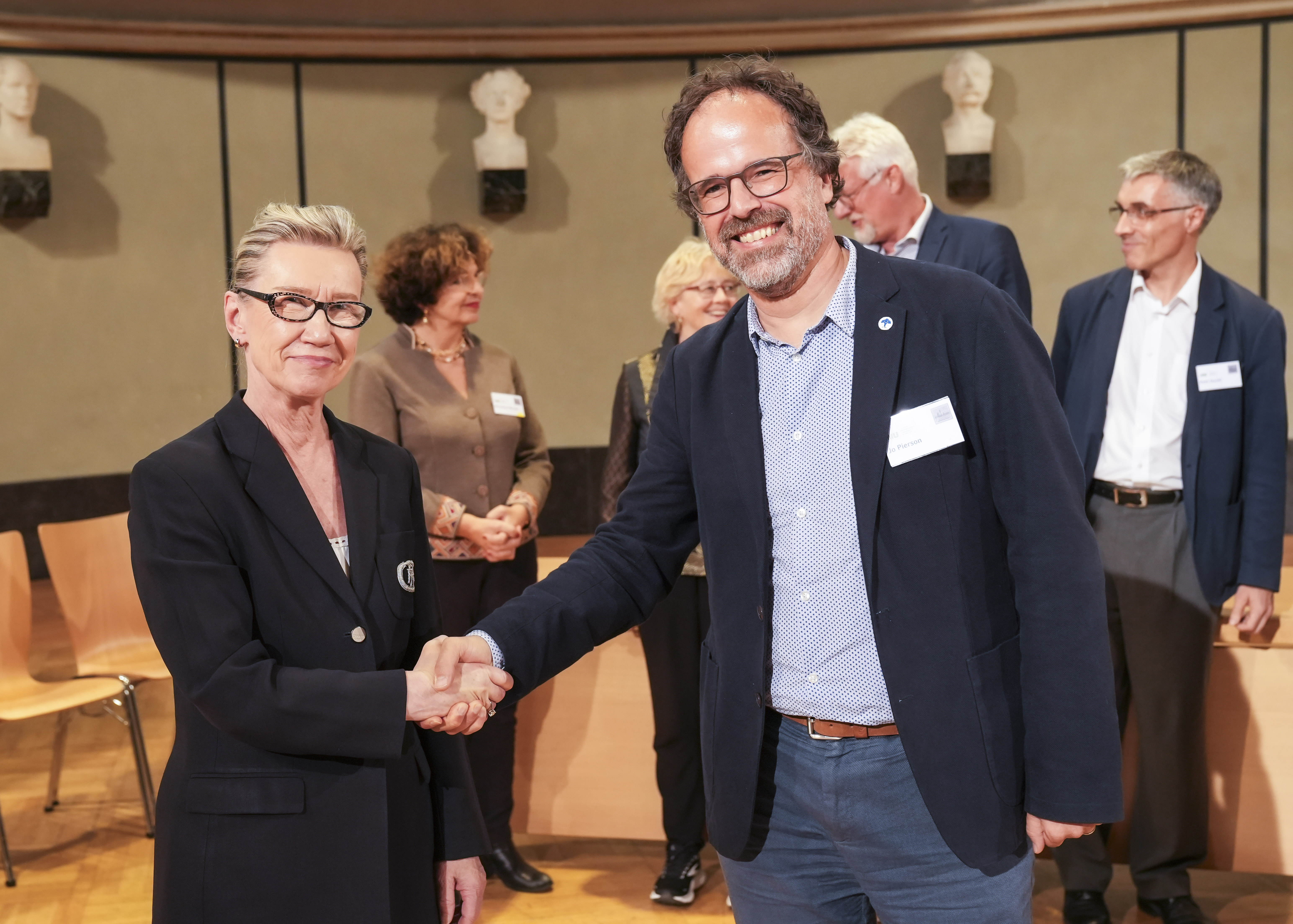 Jo Pierson Jo Pierson