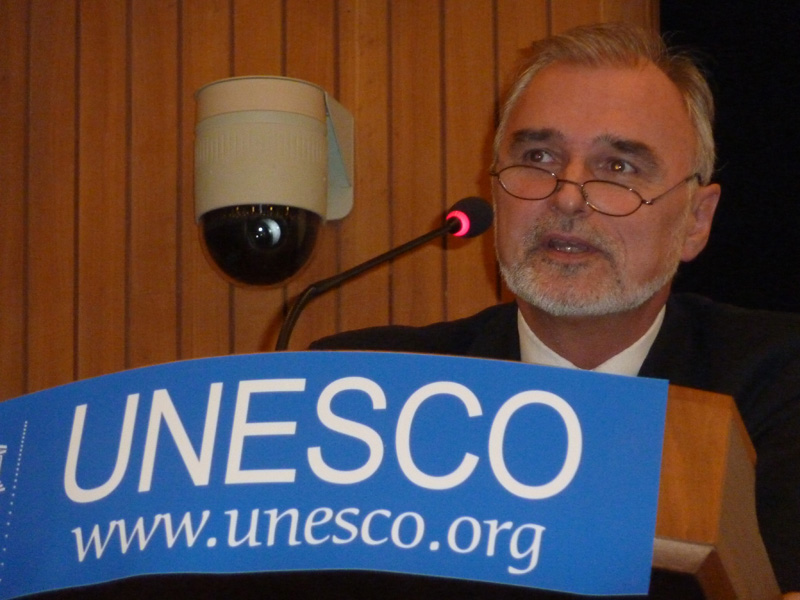 Ernst Pernicka Ernst Pernicka