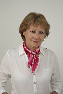 Anny Cazenave