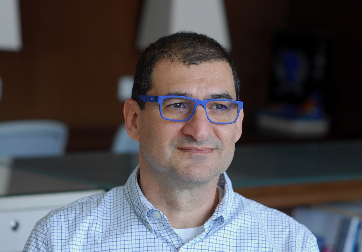 Yitzhak Hen Yitzhak Hen